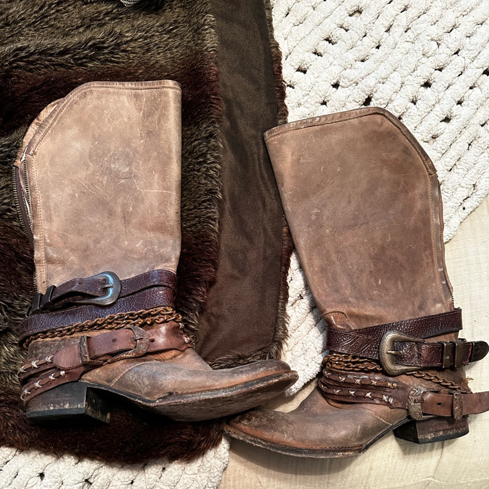 Freebird Distressed Boots